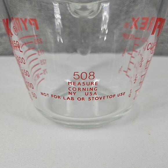 VTG PYREX 508 GLASS MEASURING CUP – 1 CUP / 8OZ – RED LETTERING – OPEN J HANDLE - Picture 3 of 5